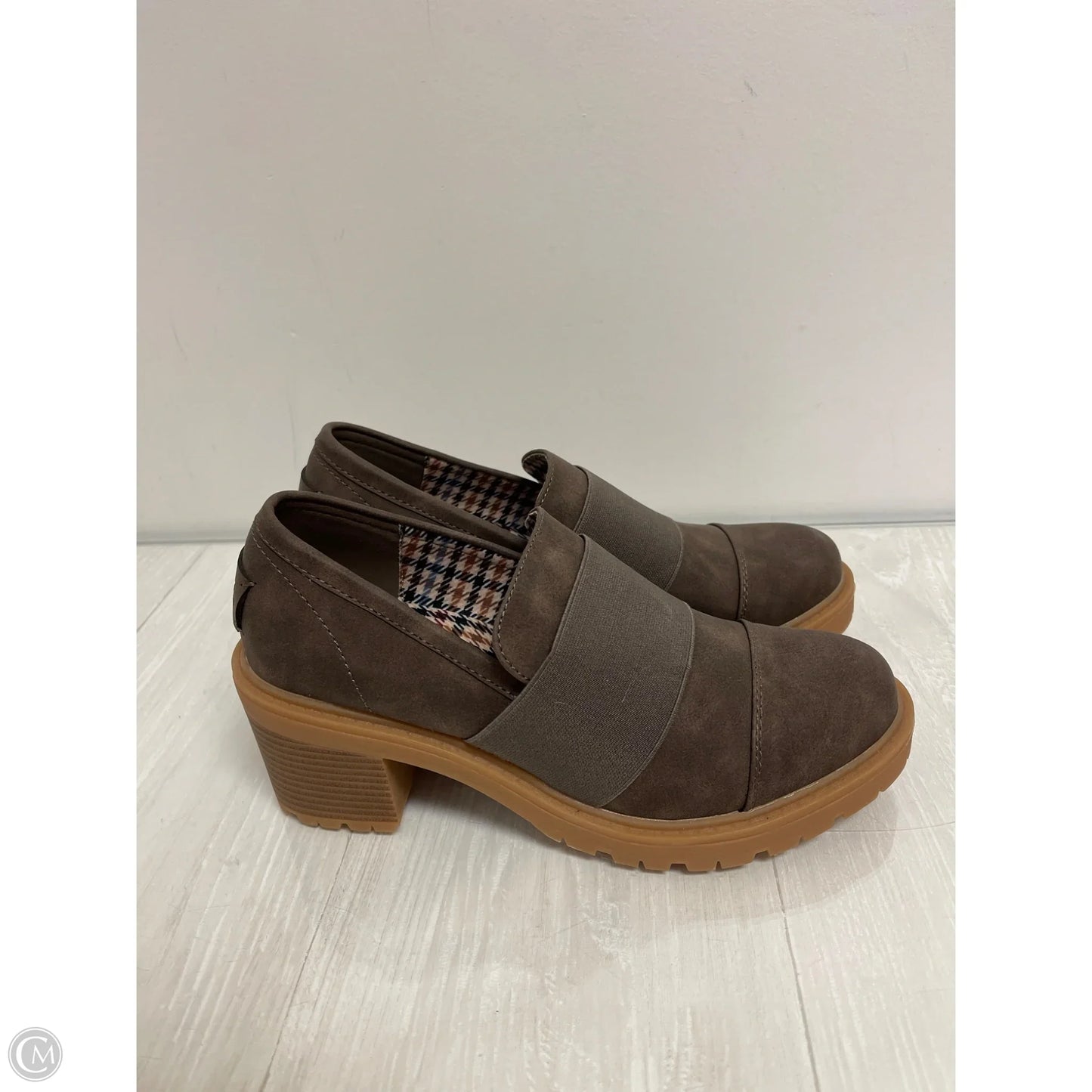 Shoes Heels Block By Muk Luks In Brown, Size: 10