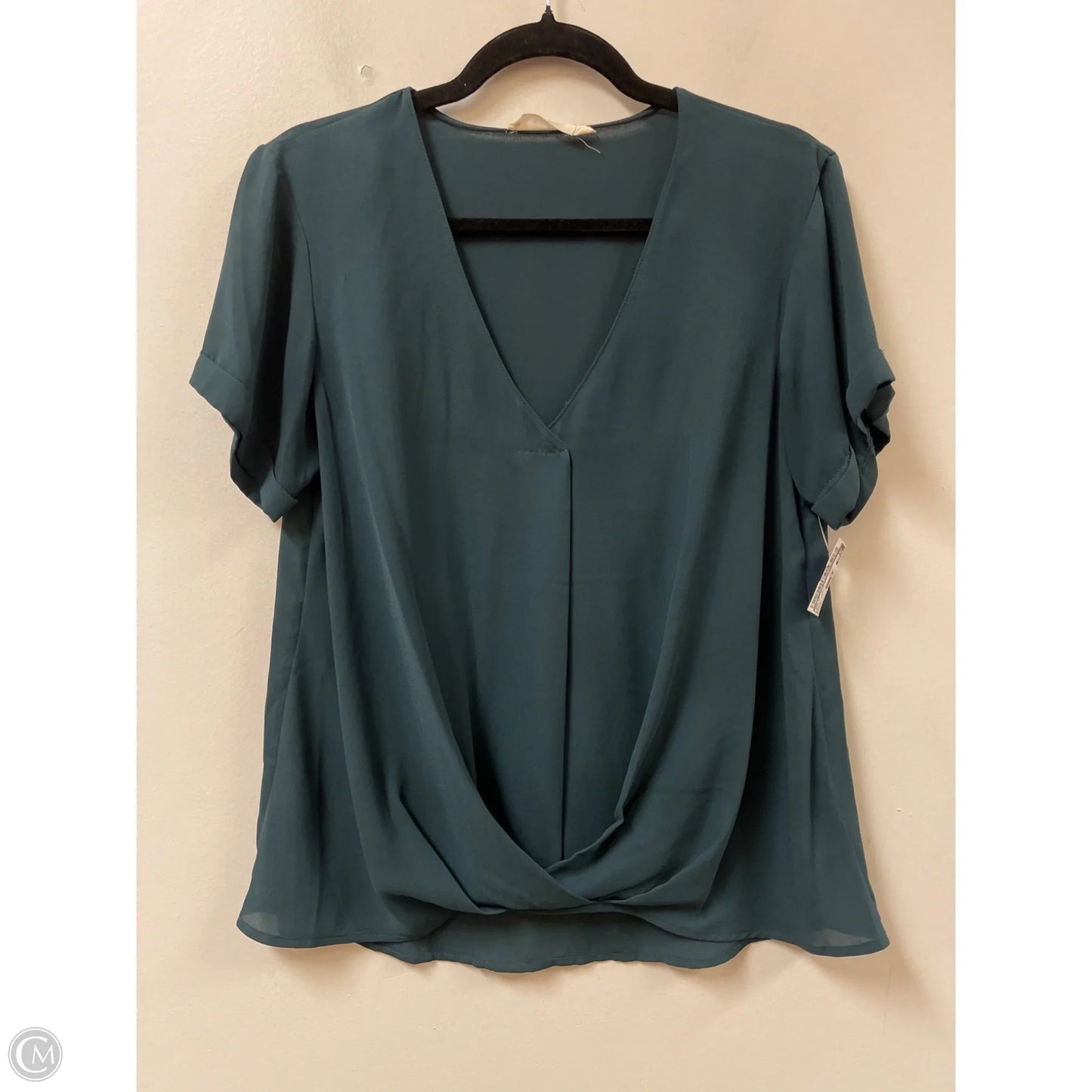 Top Short Sleeve By Lush In Green, Size: S