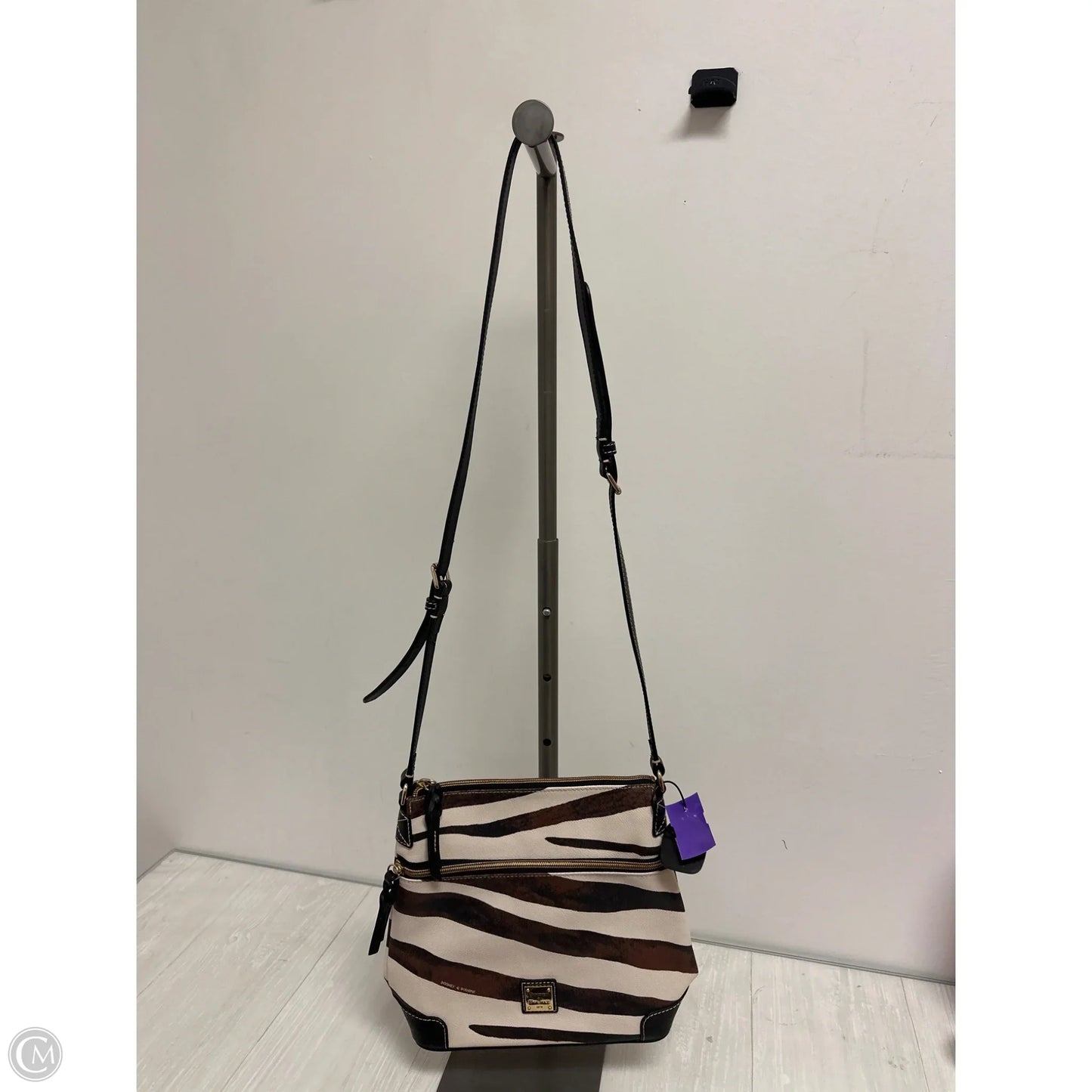Crossbody Designer By Dooney And Bourke, Size: Medium