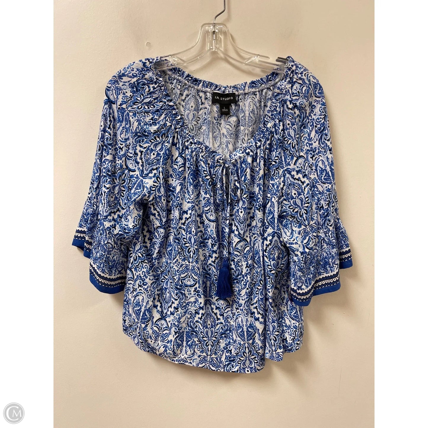 Top Long Sleeve By In Studio In Blue & White, Size: L