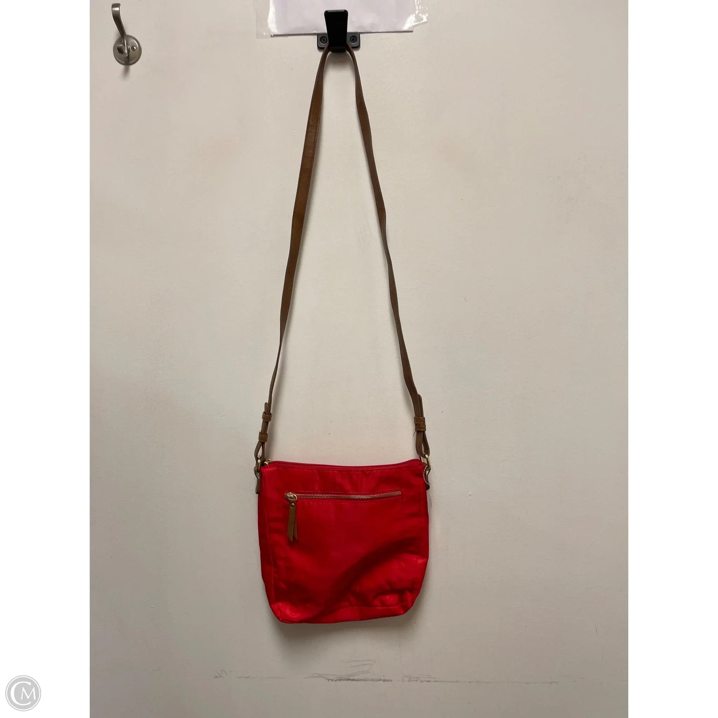 Crossbody By Clothes Mentor, Size: Medium