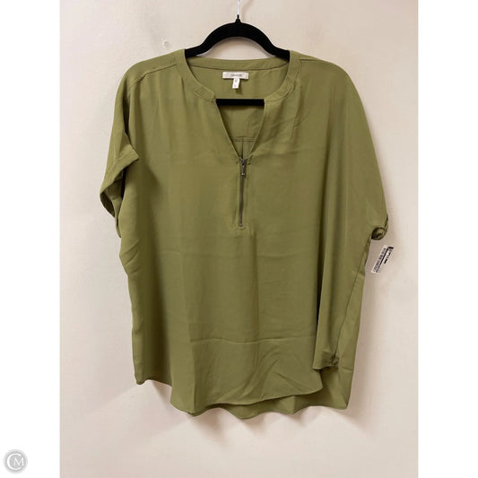 Top Short Sleeve By Maurices In Green, Size: L