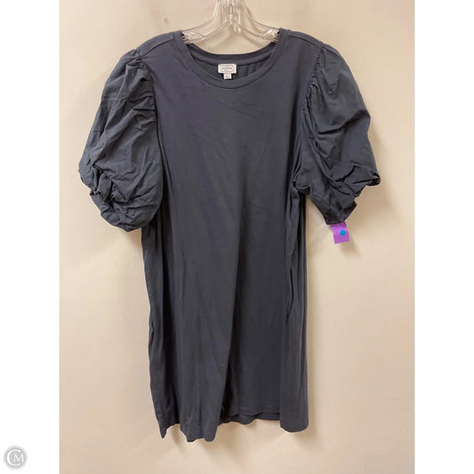 Dress Casual Short By Mudpie In Grey, Size: L