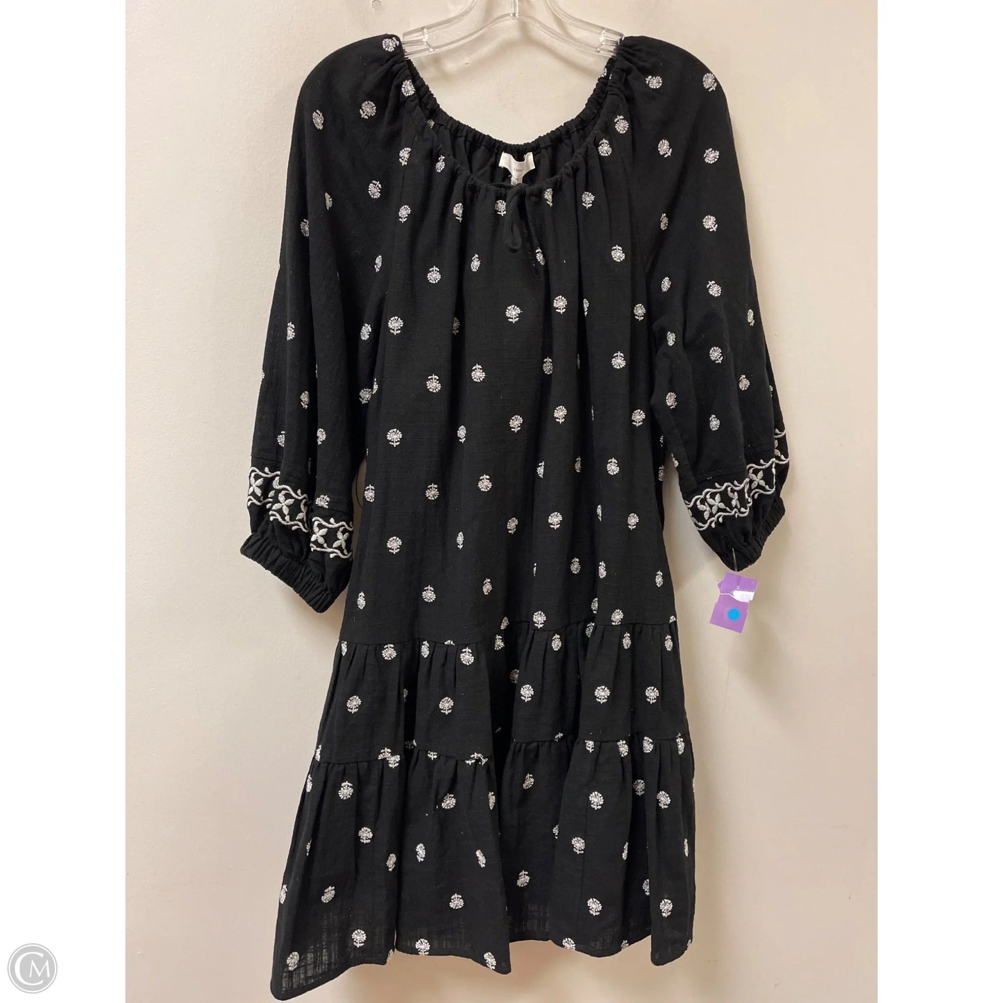 Dress Casual Short By A Loves A In Black & White, Size: L