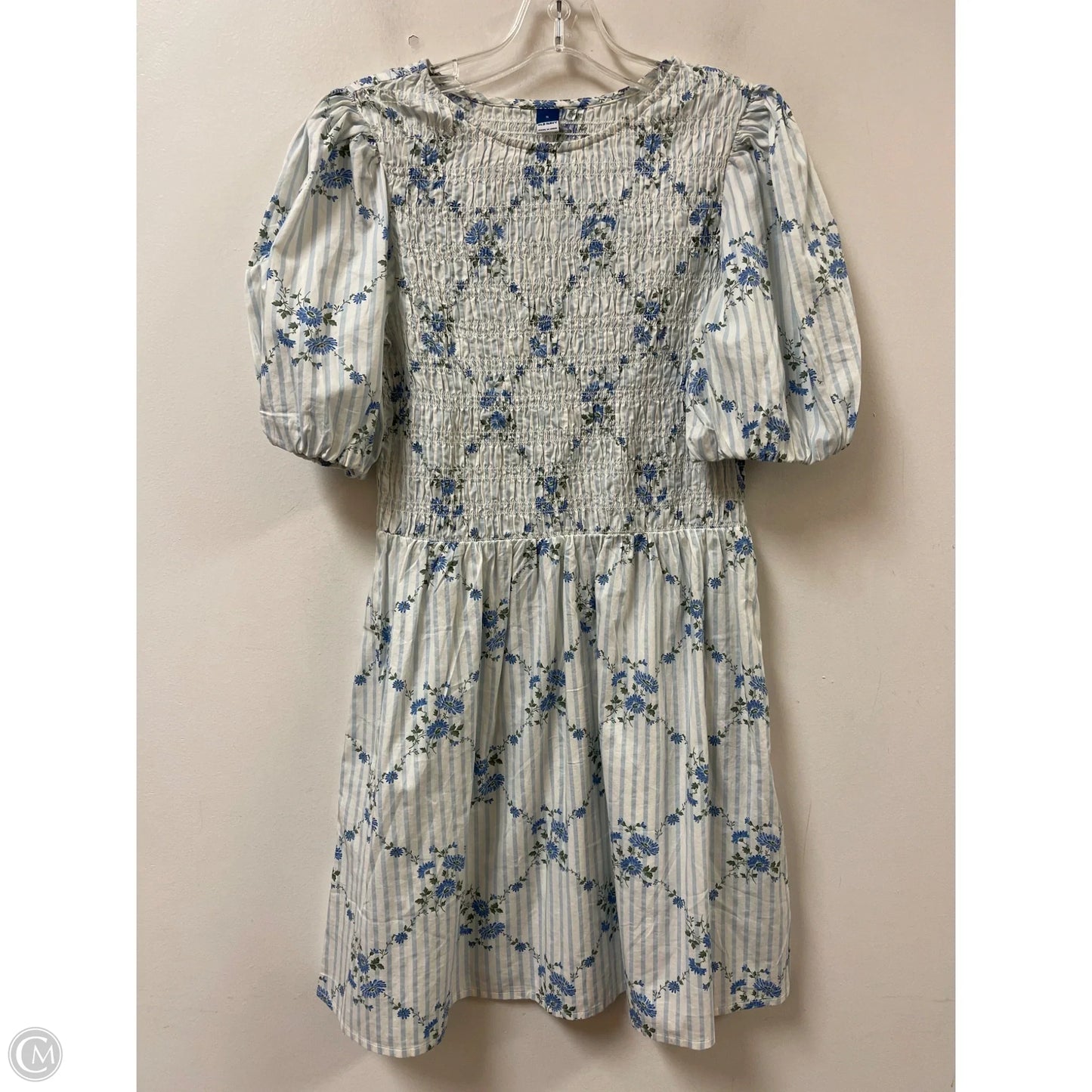 Dress Casual Short By Old Navy In Blue & White, Size: S