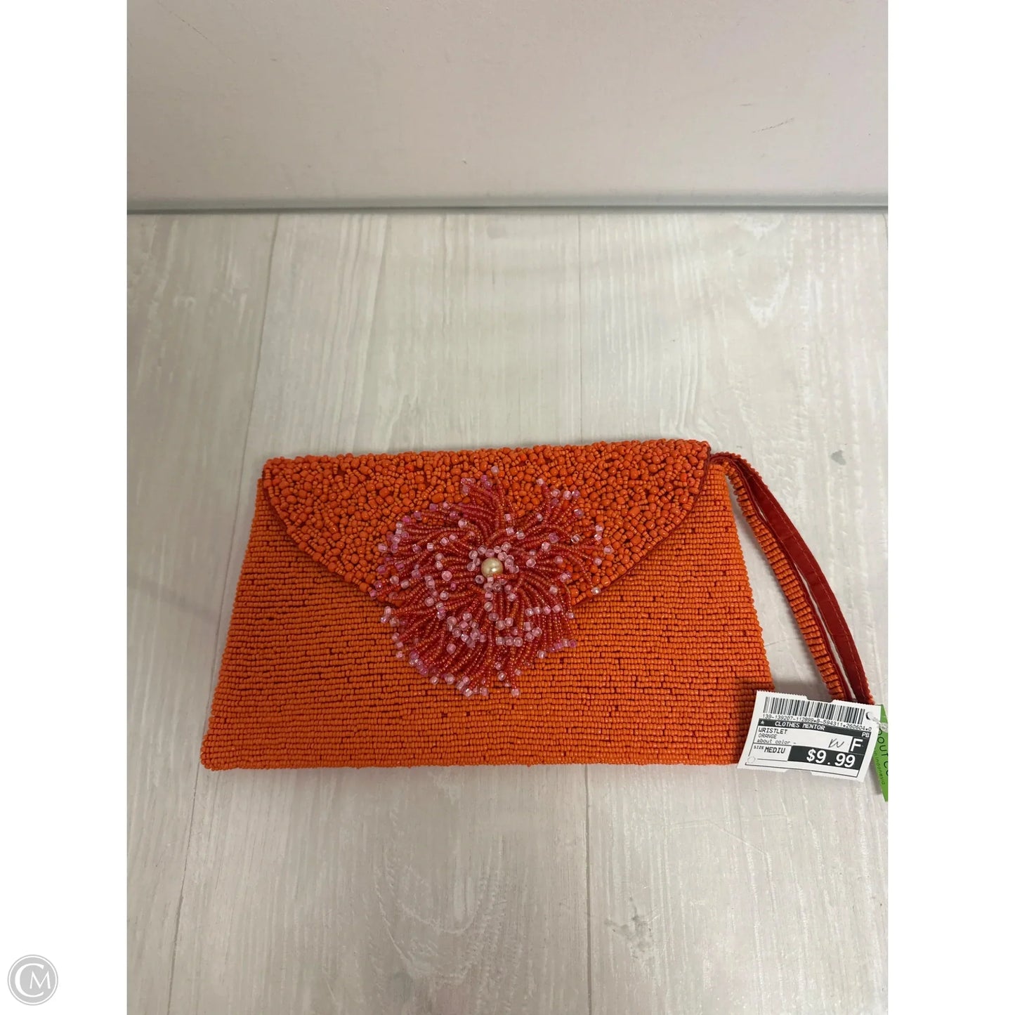 Wristlet By Clothes Mentor, Size: Medium