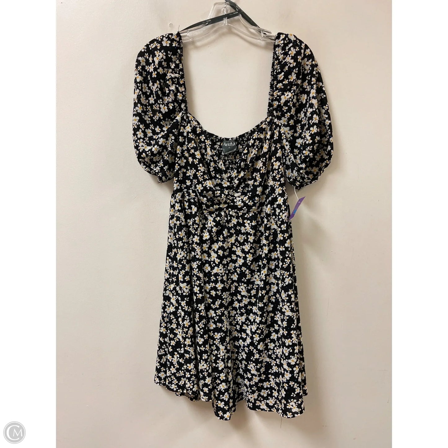 Dress Casual Short By Arula In Black & Yellow, Size: 2x