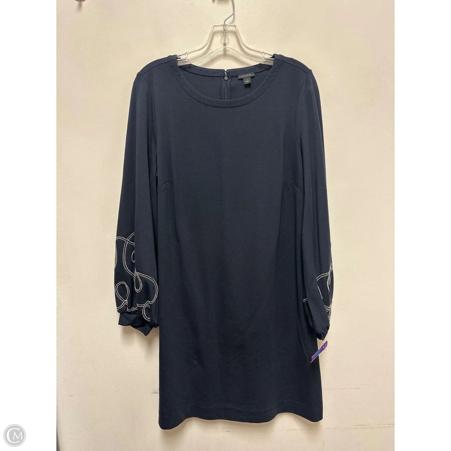 Dress Casual Short By Ann Taylor In Navy, Size: L
