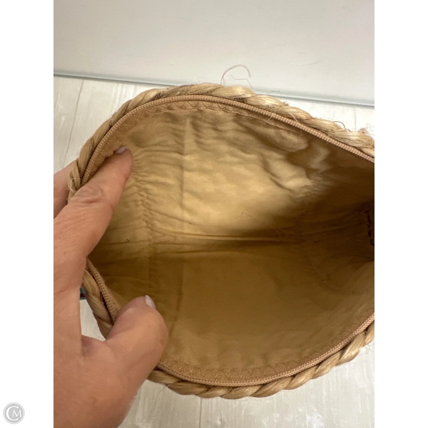 Clutch By Clothes Mentor, Size: Large