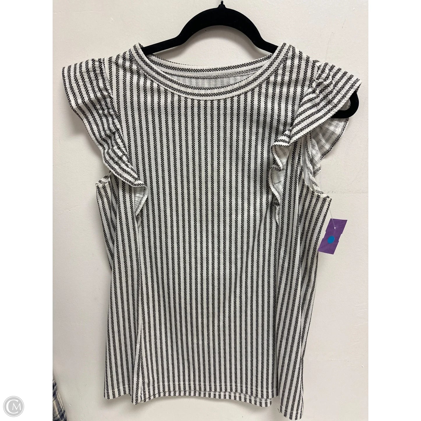 Top Short Sleeve By Clothes Mentor In Grey & White, Size: S