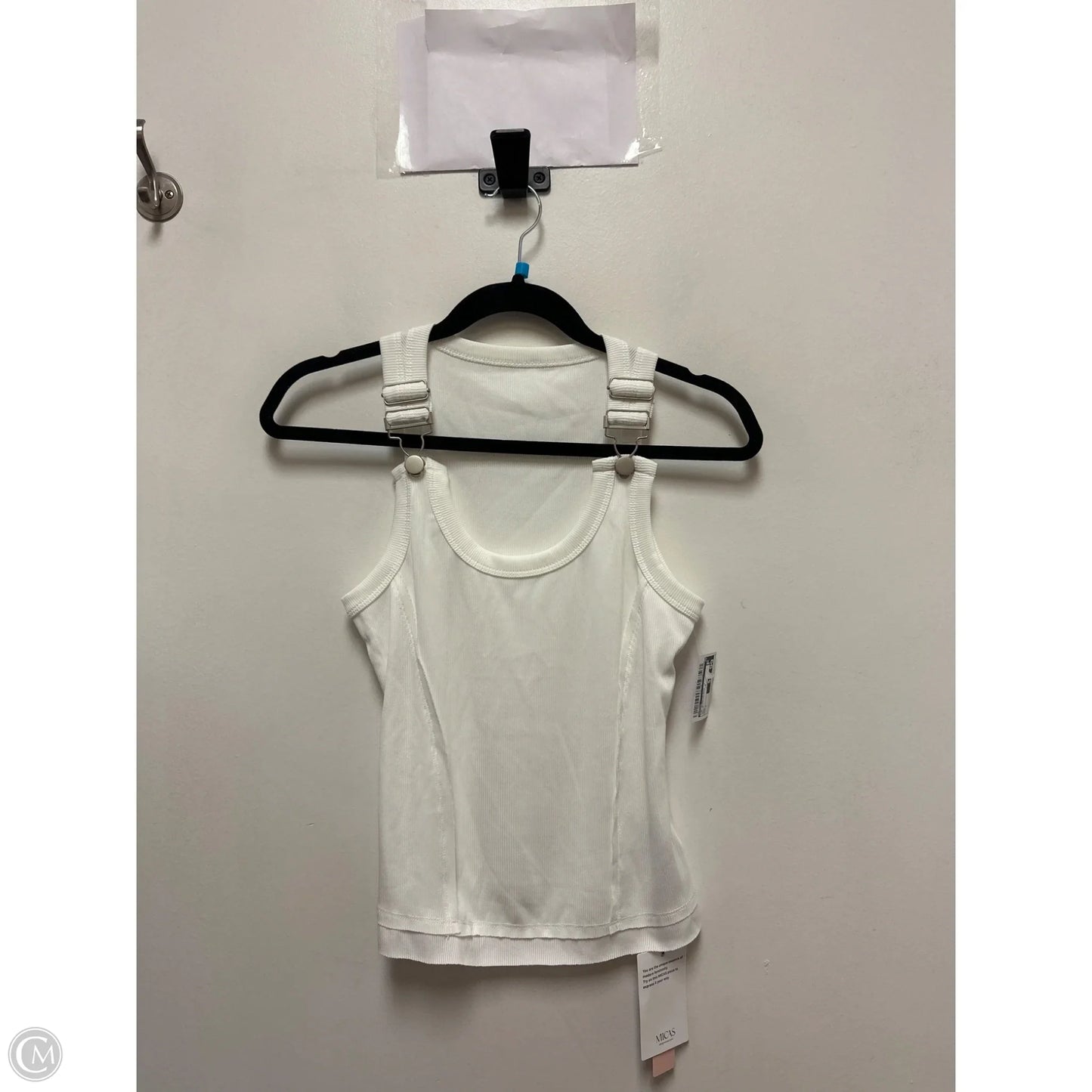 Top Sleeveless By Micas In White, Size: S