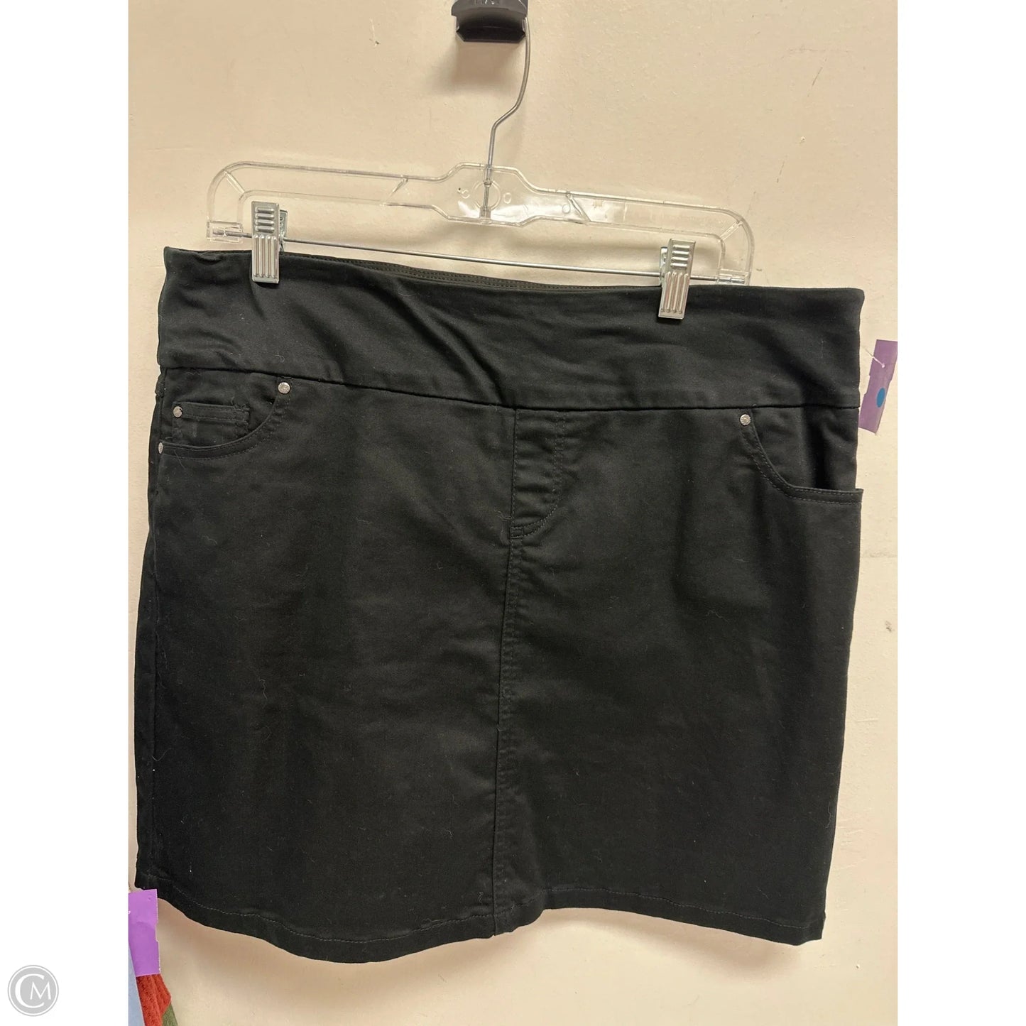 Skort By Sc & Co In Black, Size: 16