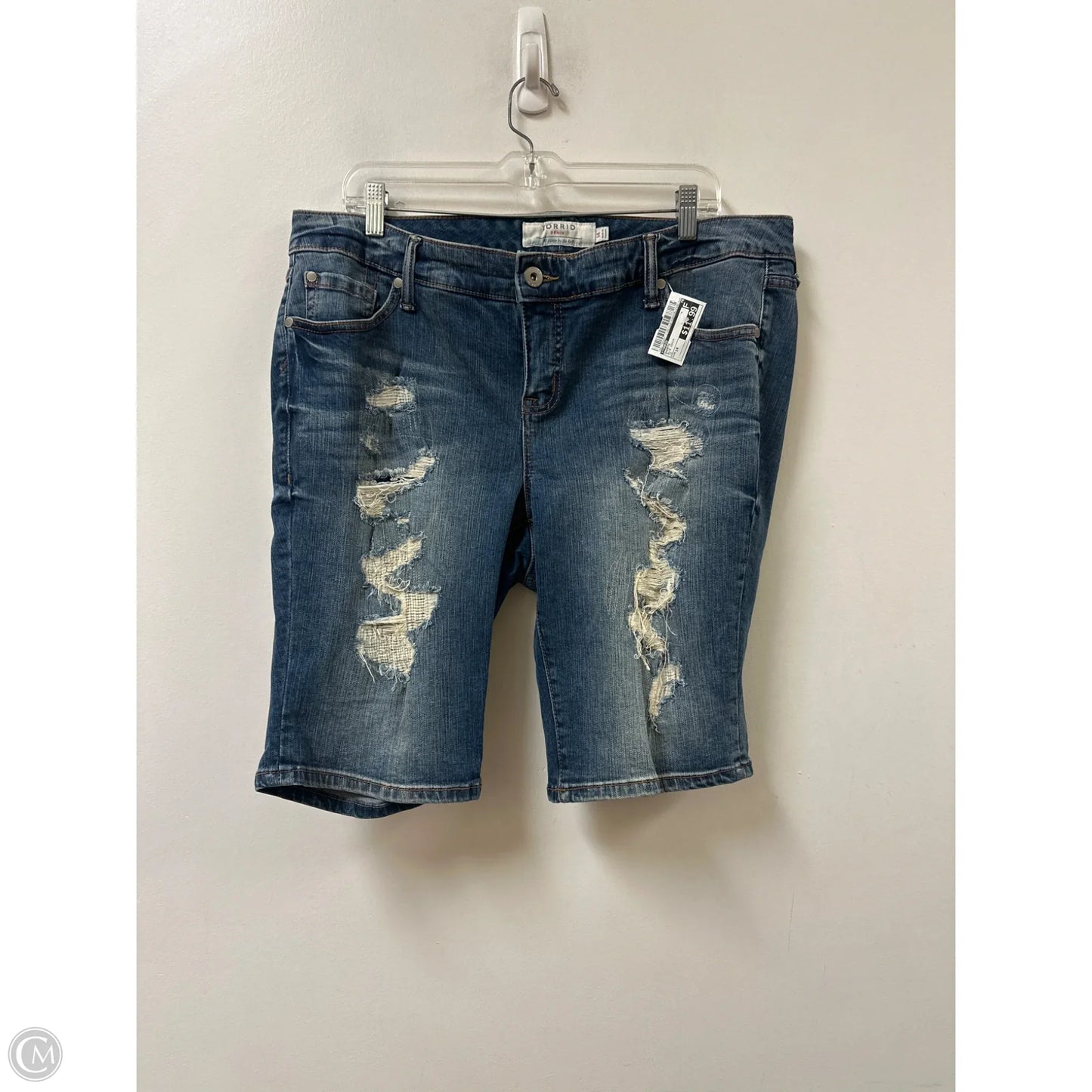 Shorts By Torrid In Blue Denim, Size: 14