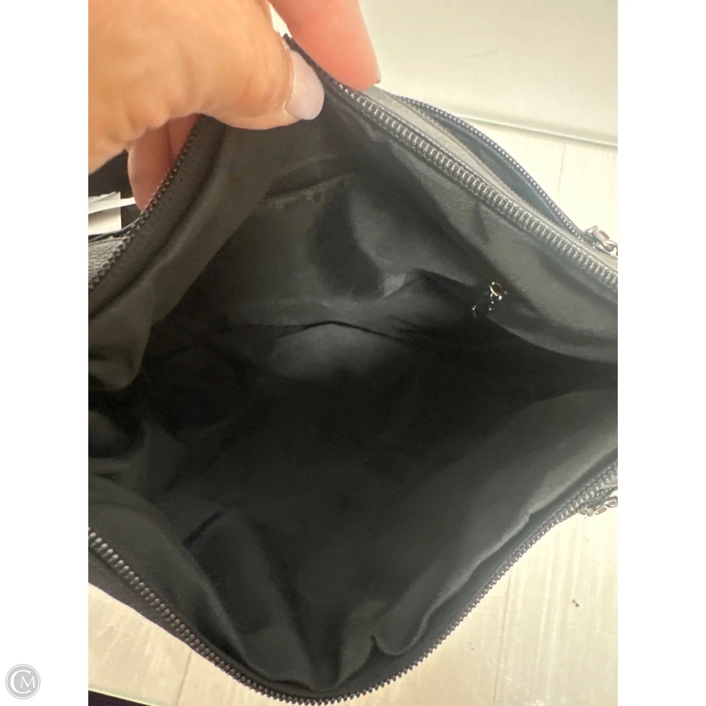 Handbag By Clothes Mentor, Size: Small