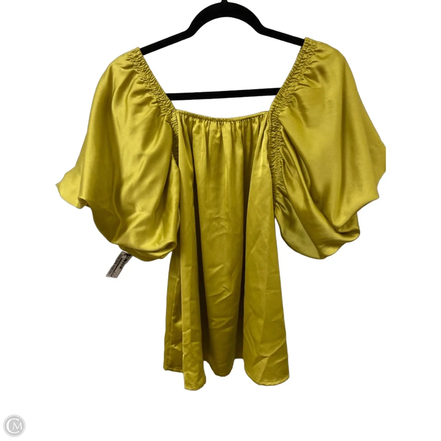 Top Short Sleeve By Entro In Yellow, Size: L
