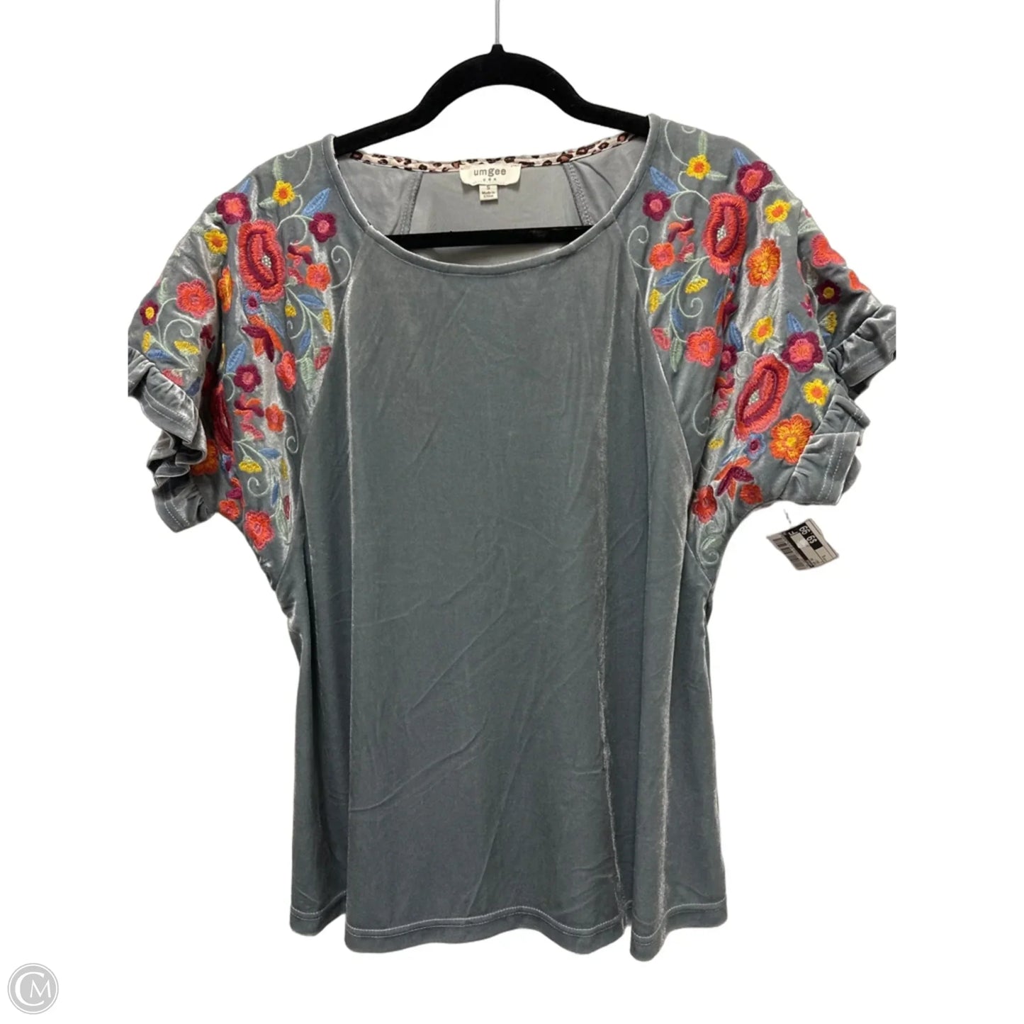 Top Short Sleeve By Umgee In Grey, Size: S