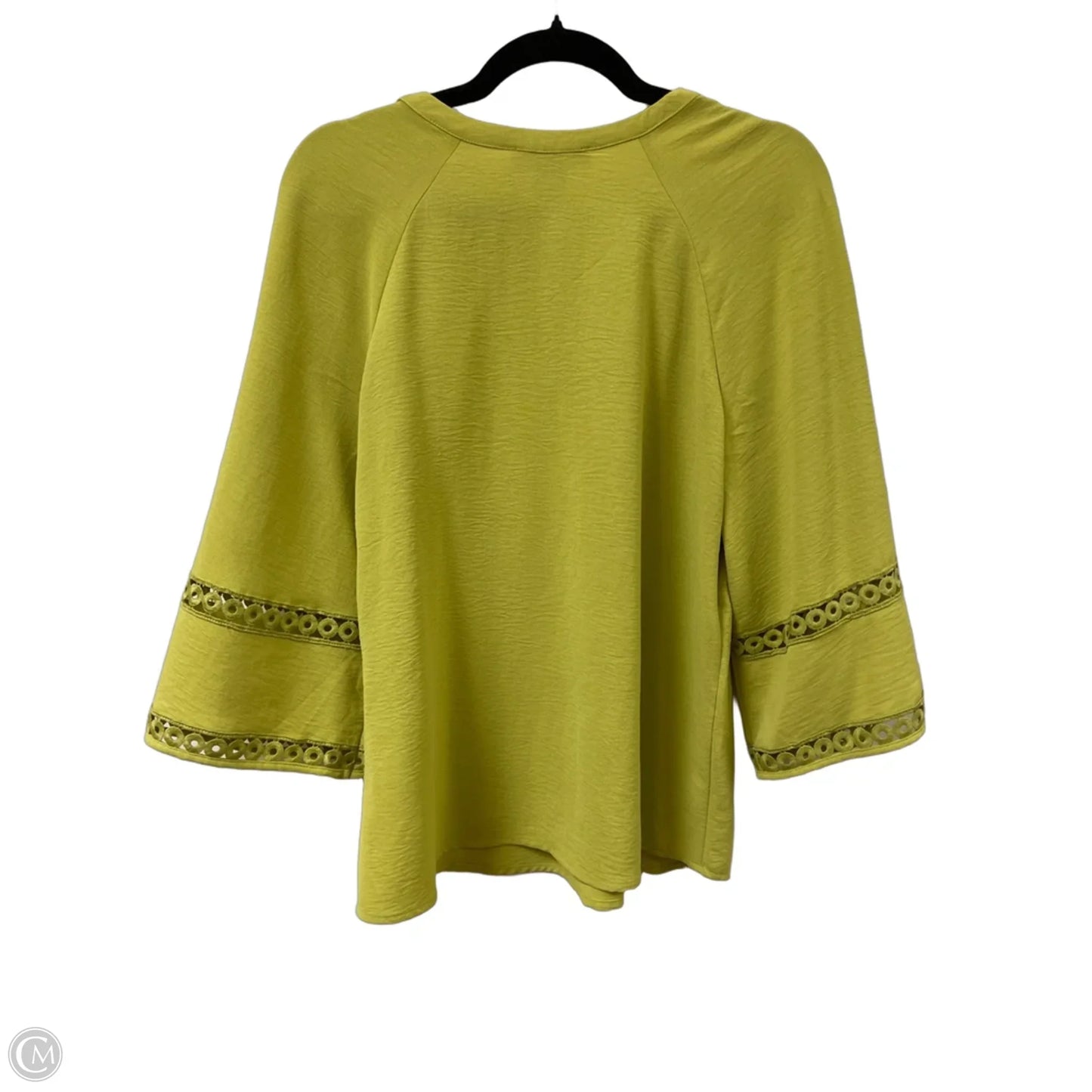 Top Long Sleeve By Clothes Mentor In Green, Size: M