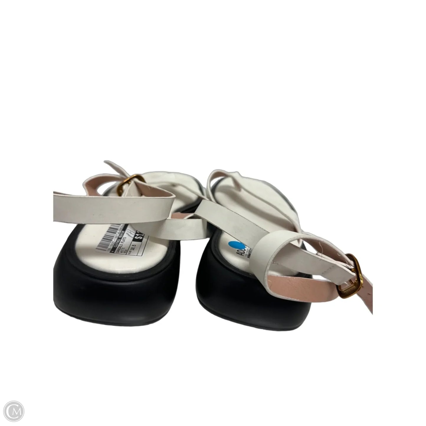 Sandals Flats By Clothes Mentor In White, Size: 10.5