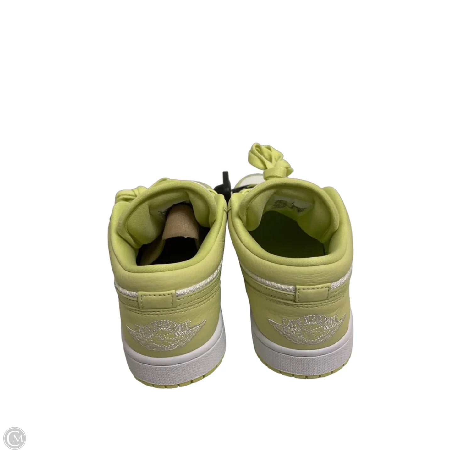 Shoes Sneakers By Nike In Green & White, Size: 9