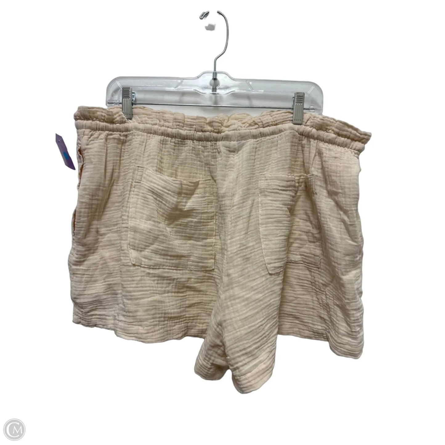 Shorts By Universal Thread In Cream, Size: 16
