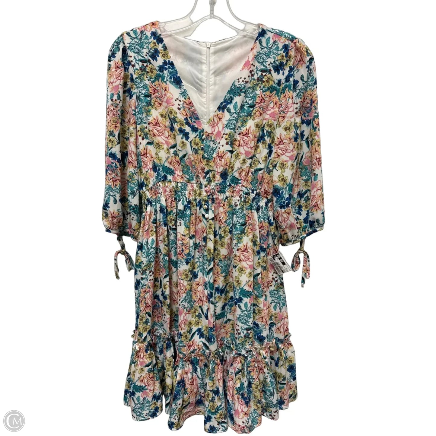 Dress Casual Short By Clothes Mentor In Floral Print, Size: M