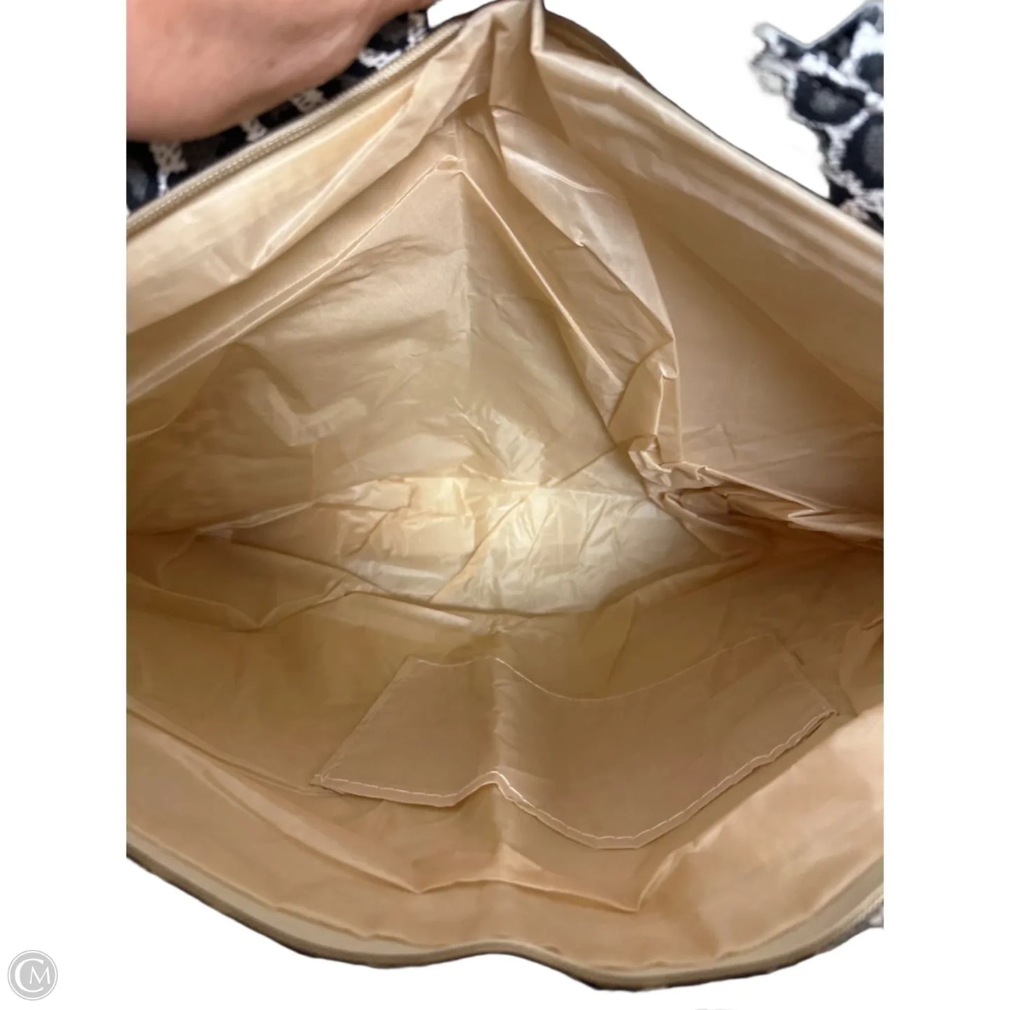 Tote By Clothes Mentor, Size: Large