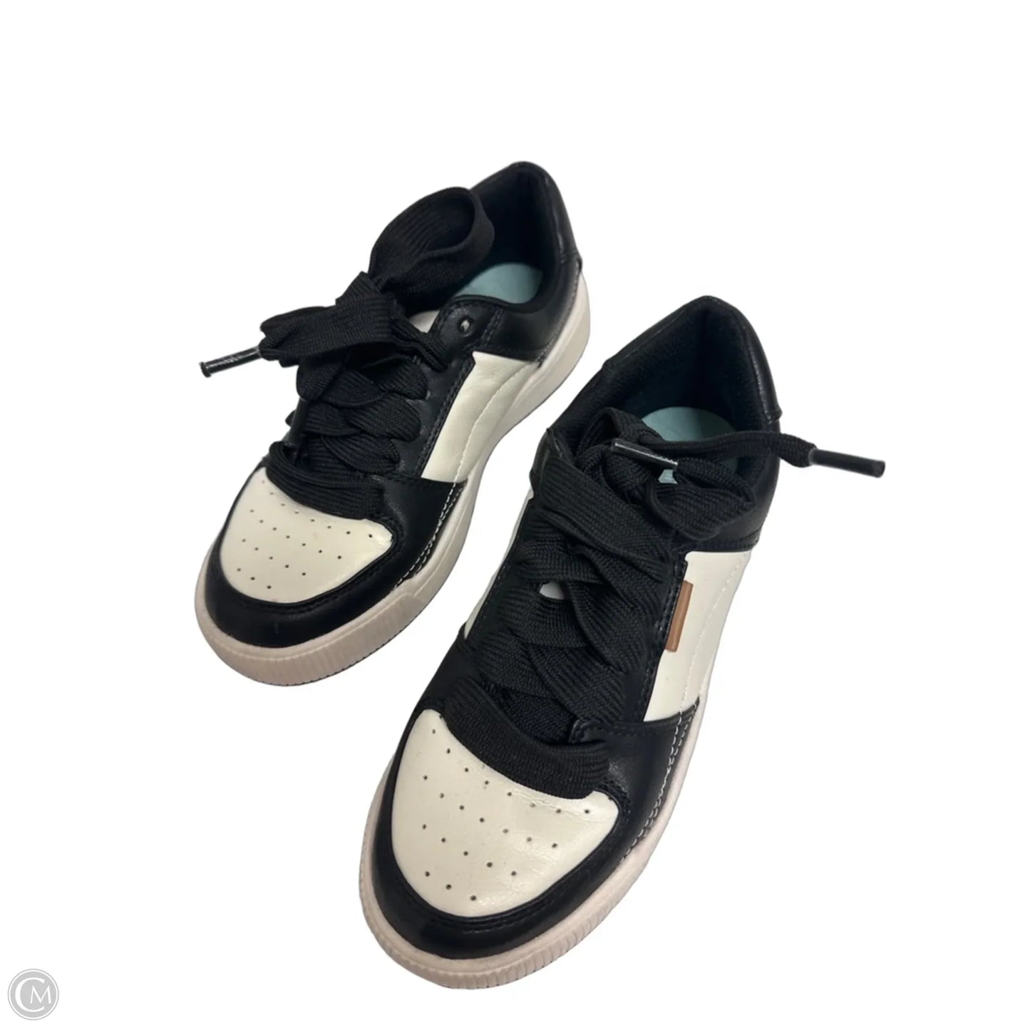 Shoes Sneakers By Dr Scholls In Black & White, Size: 7