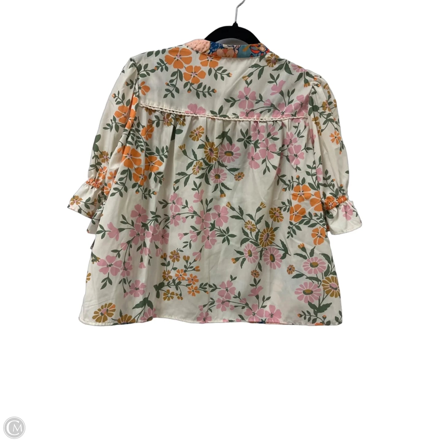 Top Short Sleeve By Clothes Mentor In Floral Print, Size: L