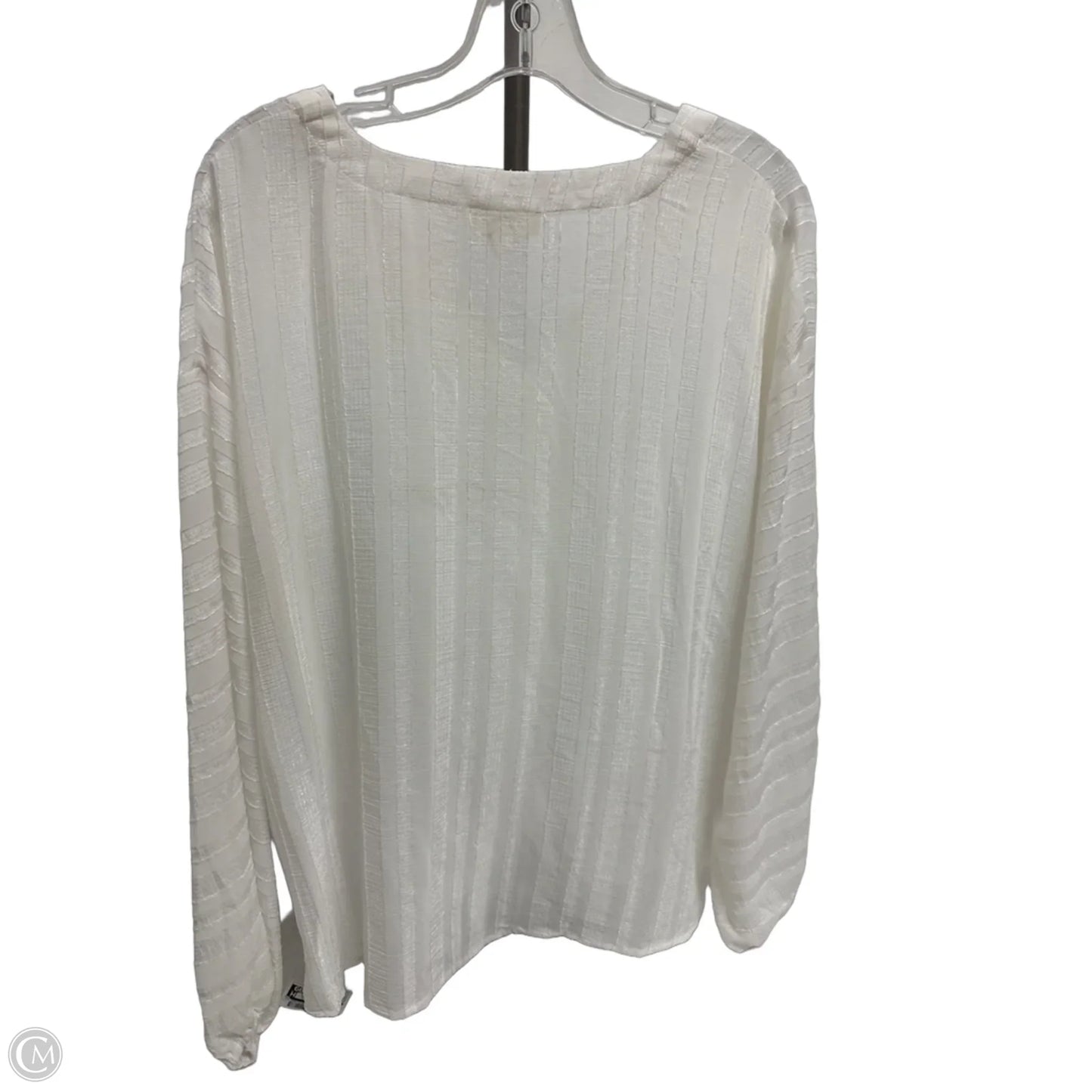 Top Long Sleeve By Entro In White, Size: L