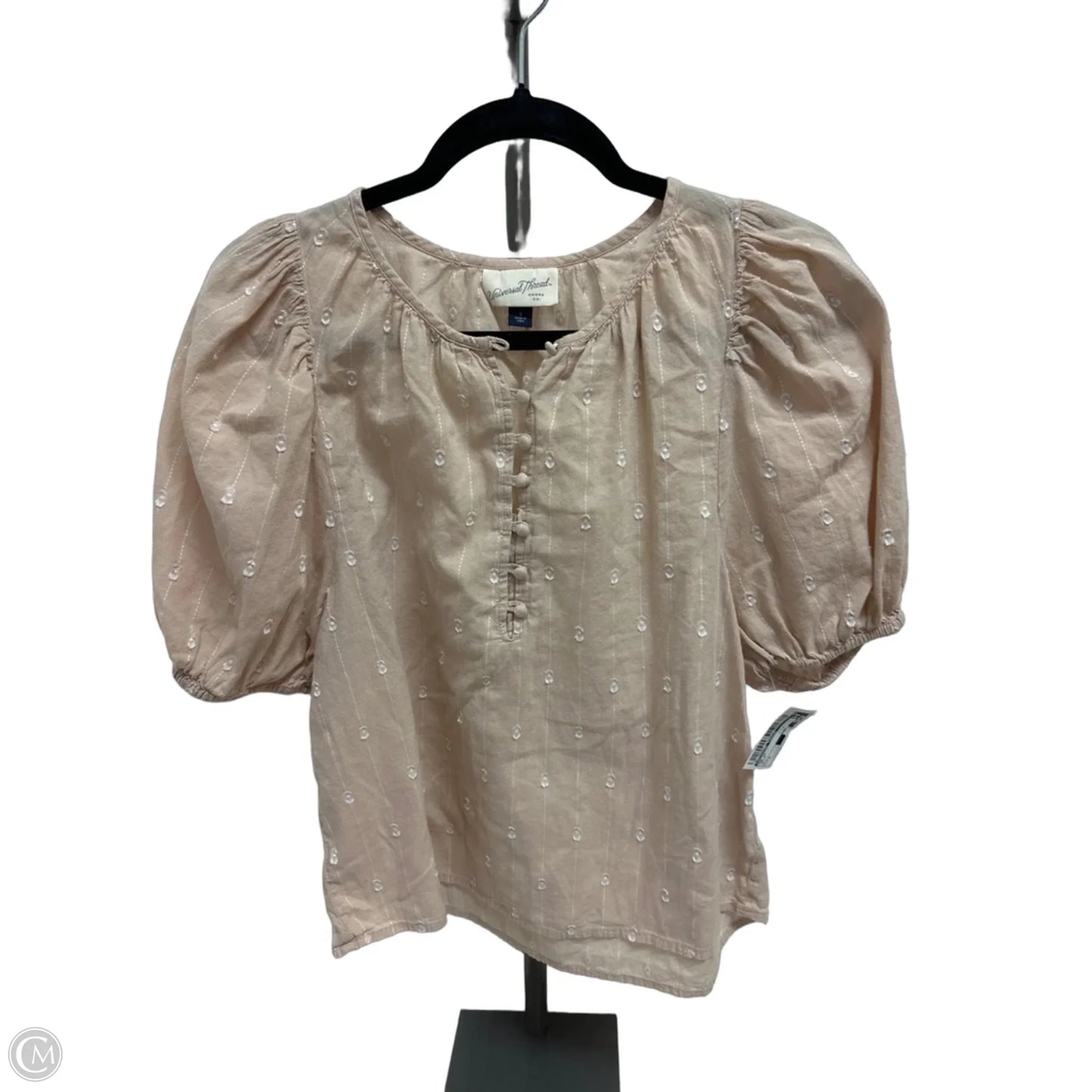 Top Short Sleeve By Universal Thread In Cream, Size: S