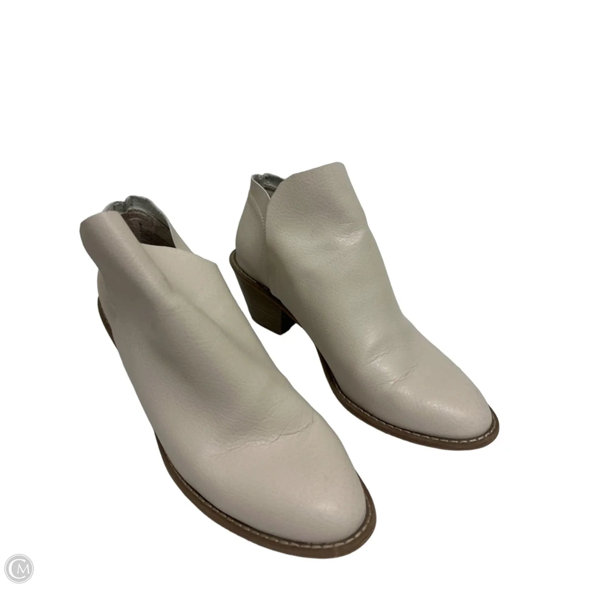 Boots Ankle Heels By Universal Thread In Cream, Size: 9