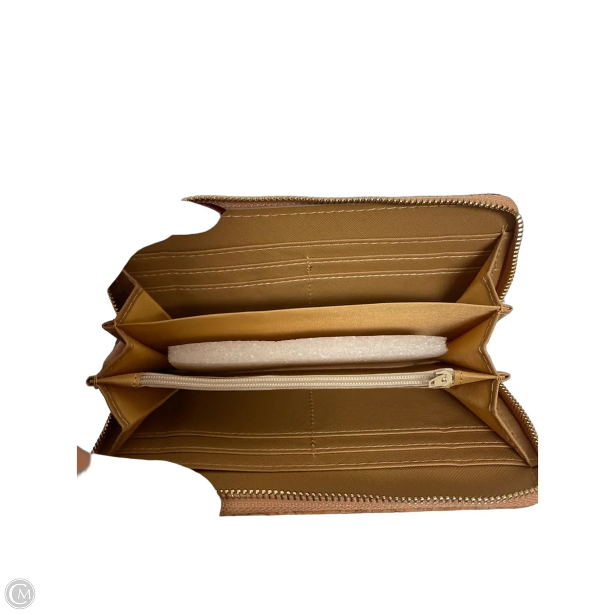 Wallet By Clothes Mentor, Size: Medium