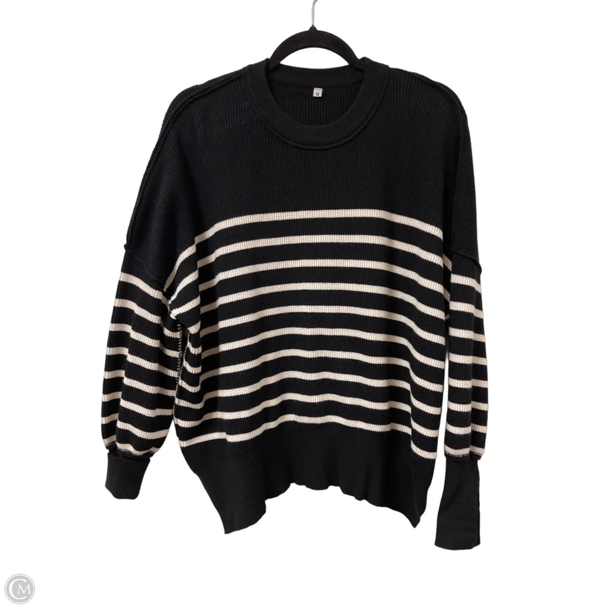 Sweater By Clothes Mentor In Black & White, Size: M