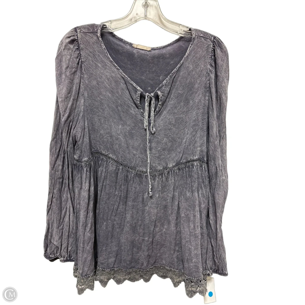 Top Long Sleeve By Altard State In Grey, Size: S