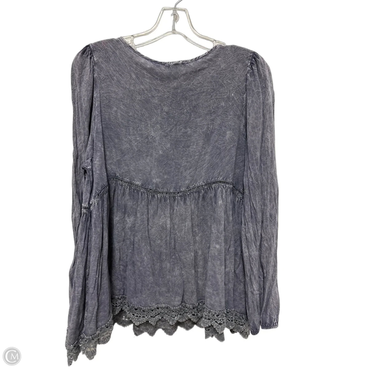 Top Long Sleeve By Altard State In Grey, Size: S