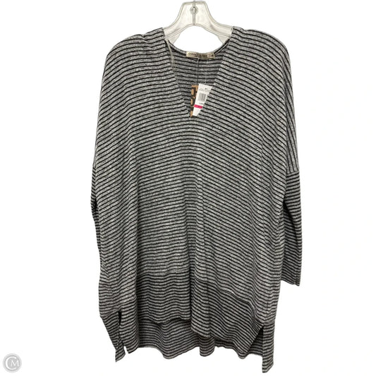 Top Long Sleeve By Clothes Mentor In Black & Grey, Size: L