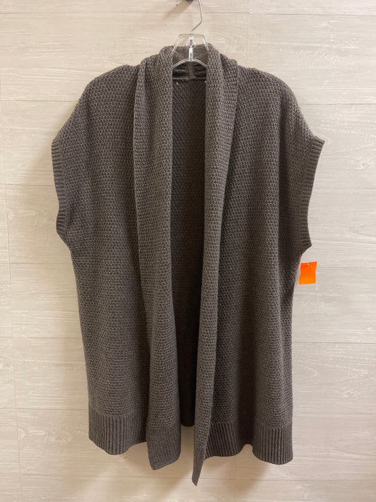 Cardigan By Clothes Mentor  Size: M