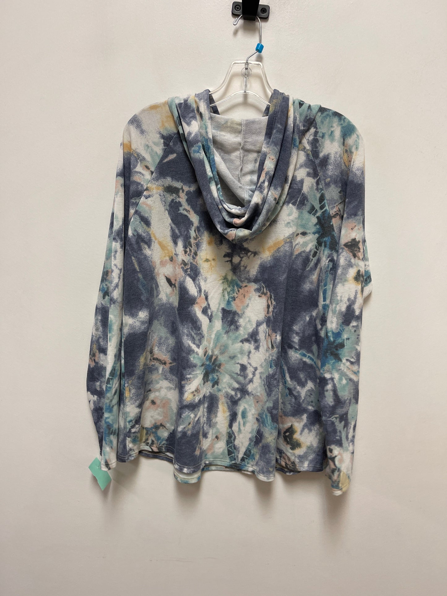 Sweatshirt Hoodie By Clothes Mentor In Tie Dye Print, Size: 1x