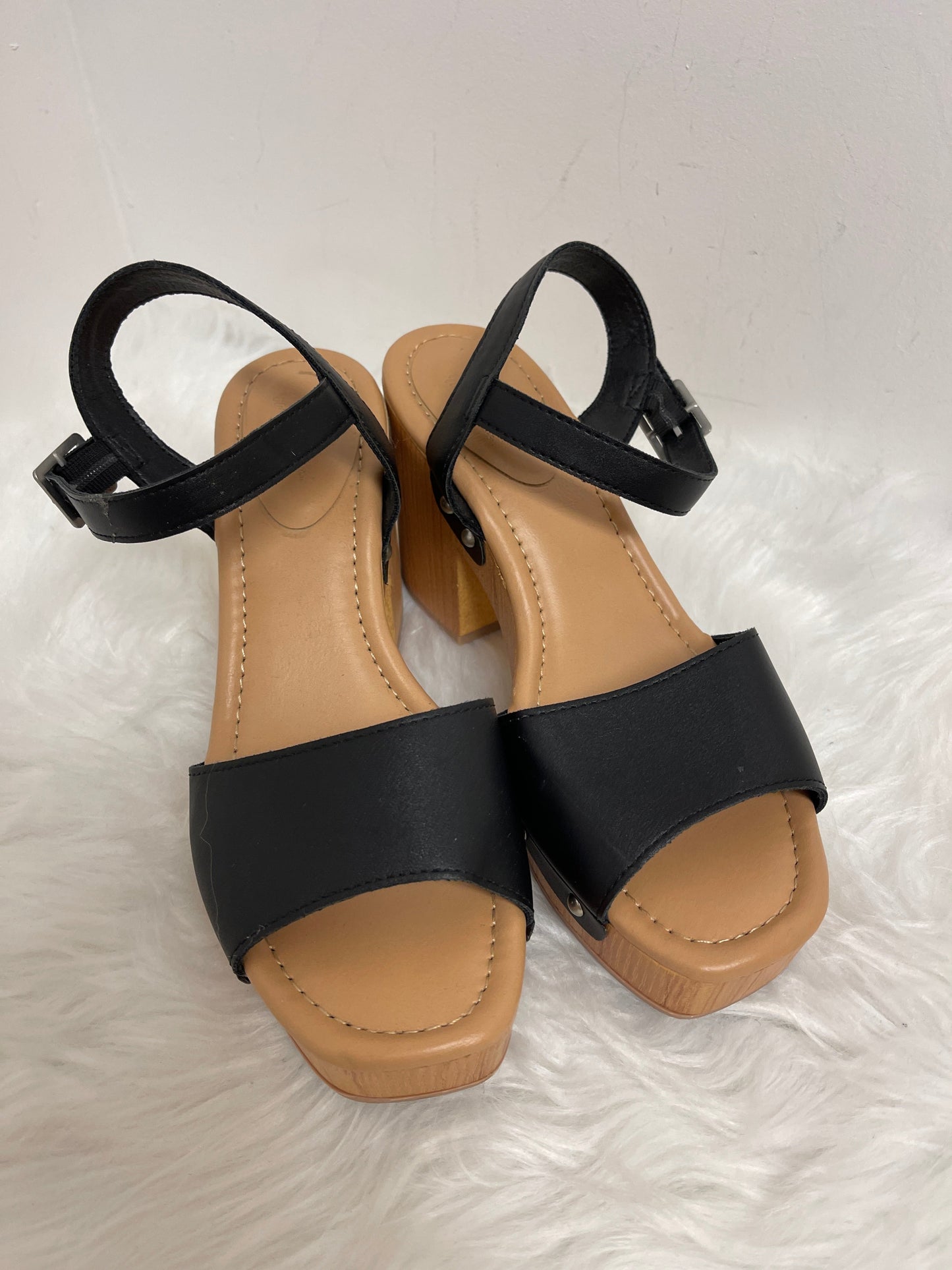 Black Sandals Heels Block Universal Thread, Size 8