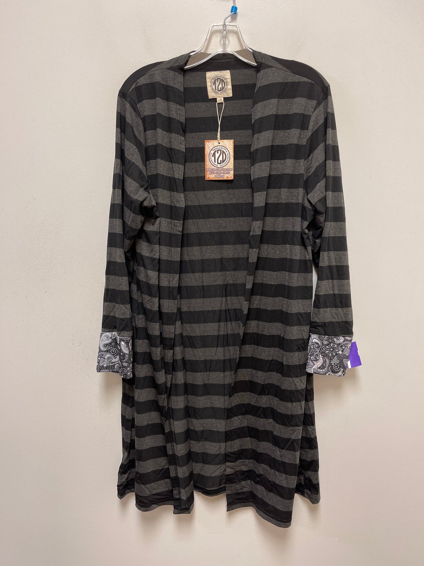 Black & Grey Cardigan Clothes Mentor, Size L