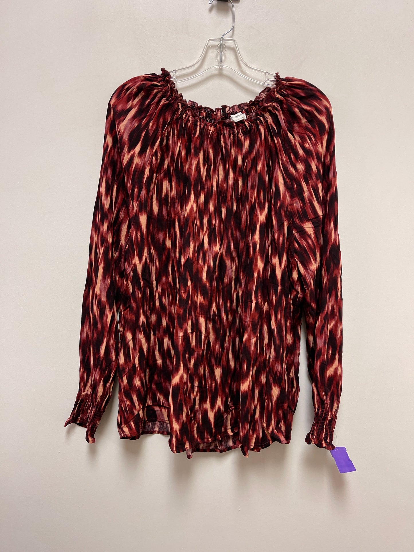 Red Top Long Sleeve Beachlunchlounge, Size L