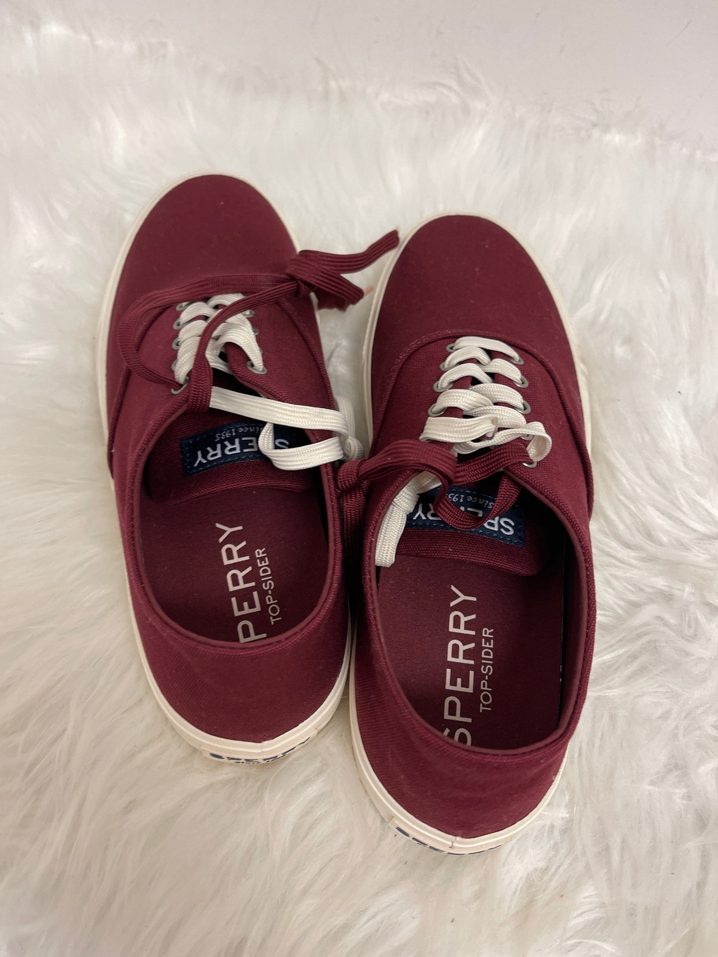Red Shoes Sneakers Sperry, Size 8.5