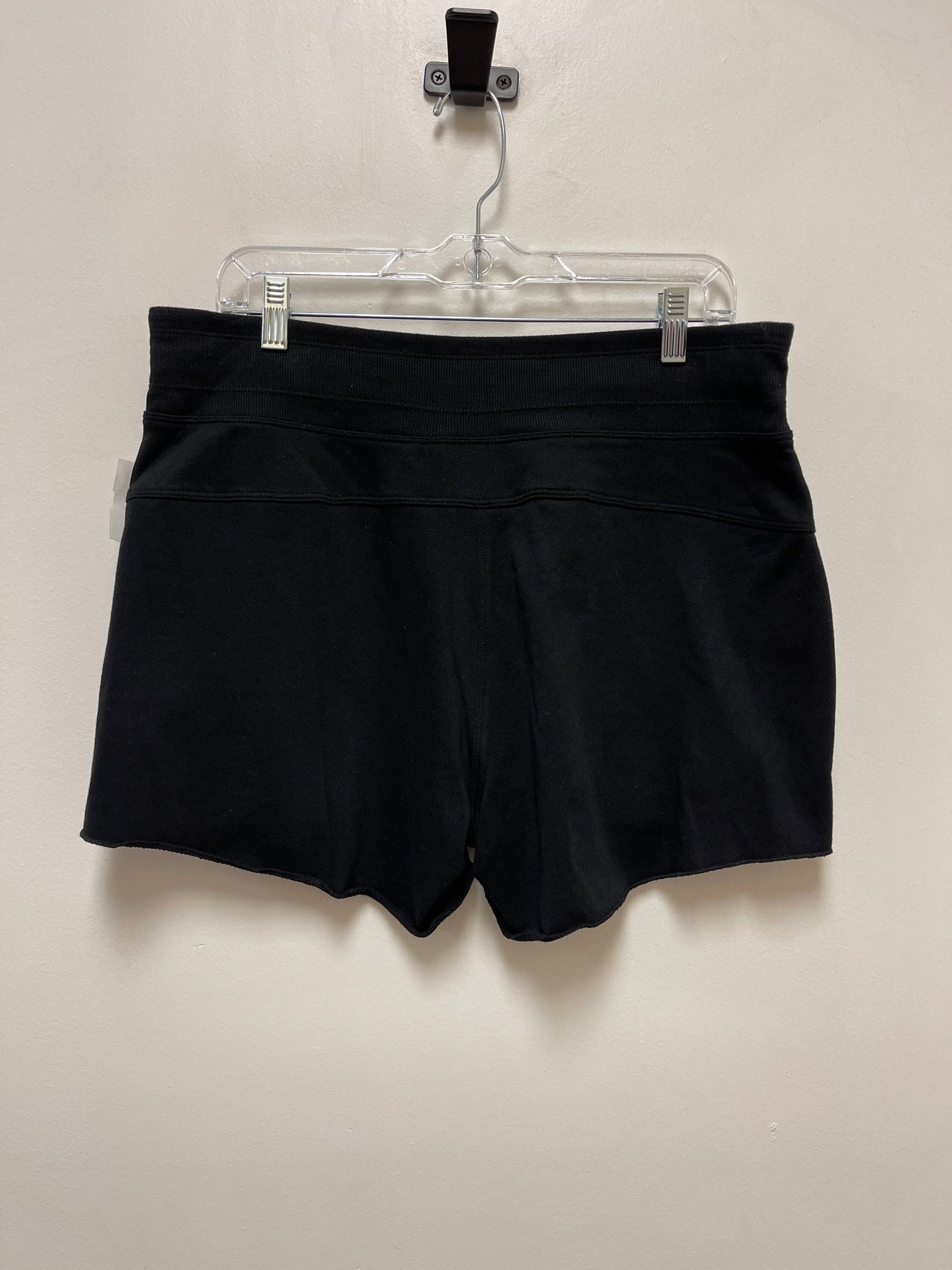 Black Shorts Calvin Klein, Size L