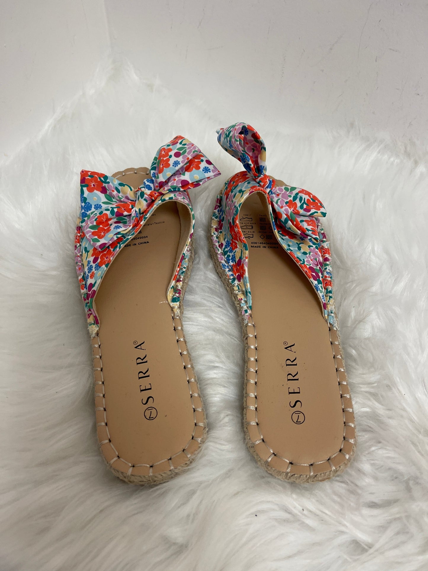 Floral Print Sandals Flats Serra, Size 7