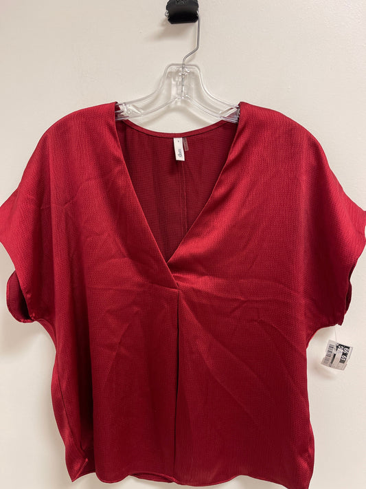 Red Top Short Sleeve Glam, Size S