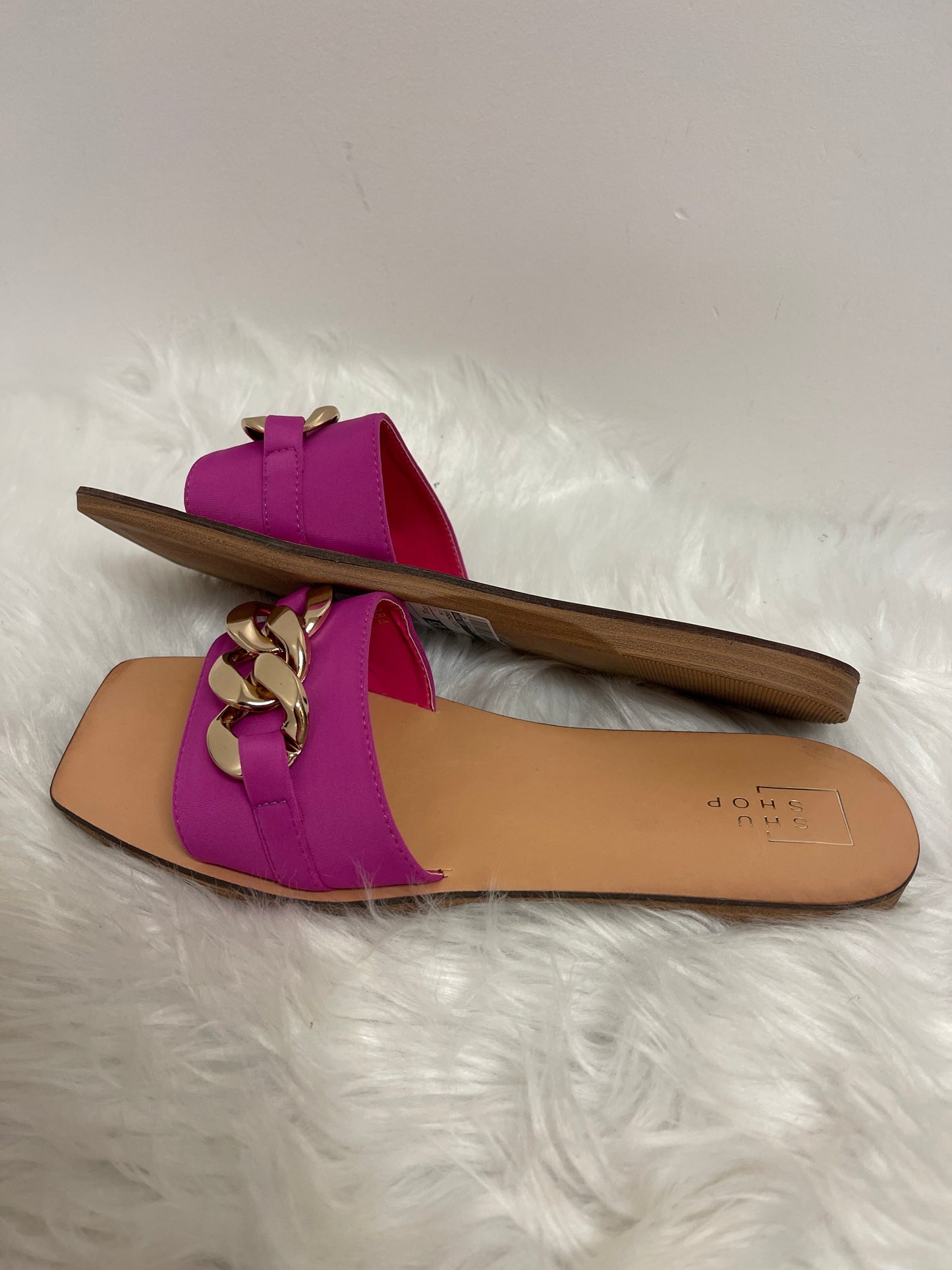 Pink Sandals Flats Shu Shop, Size 11