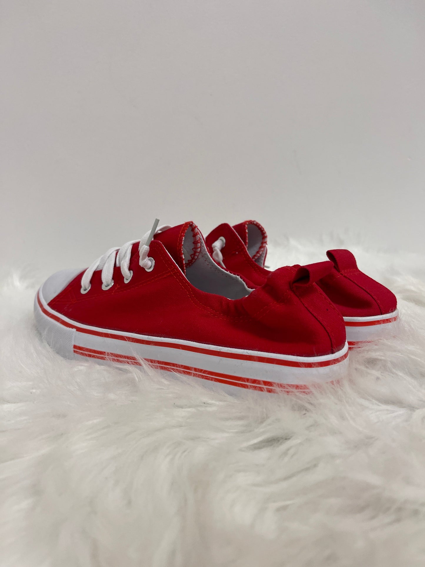 Red Shoes Sneakers Pierre Dumas, Size 8