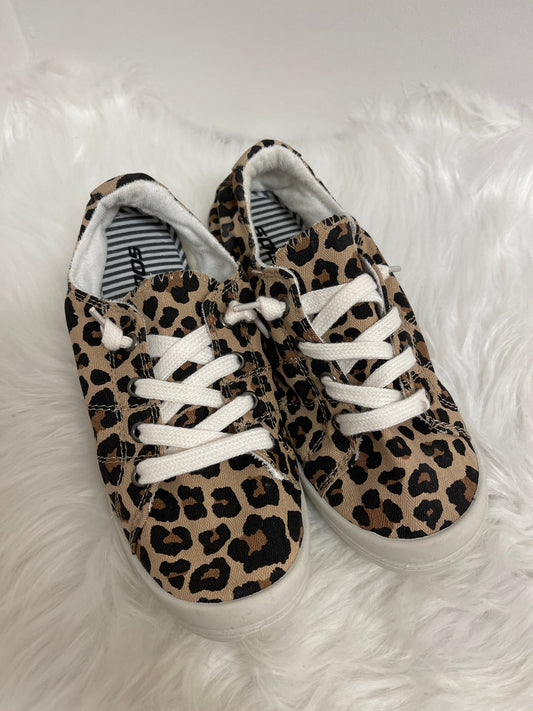 Animal Print Shoes Sneakers Soda, Size 7.5