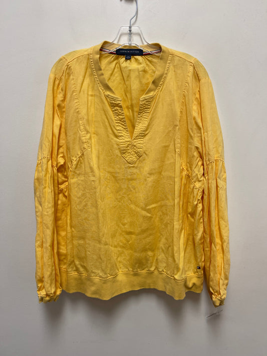 Top Long Sleeve By Tommy Hilfiger In Yellow, Size: 2x