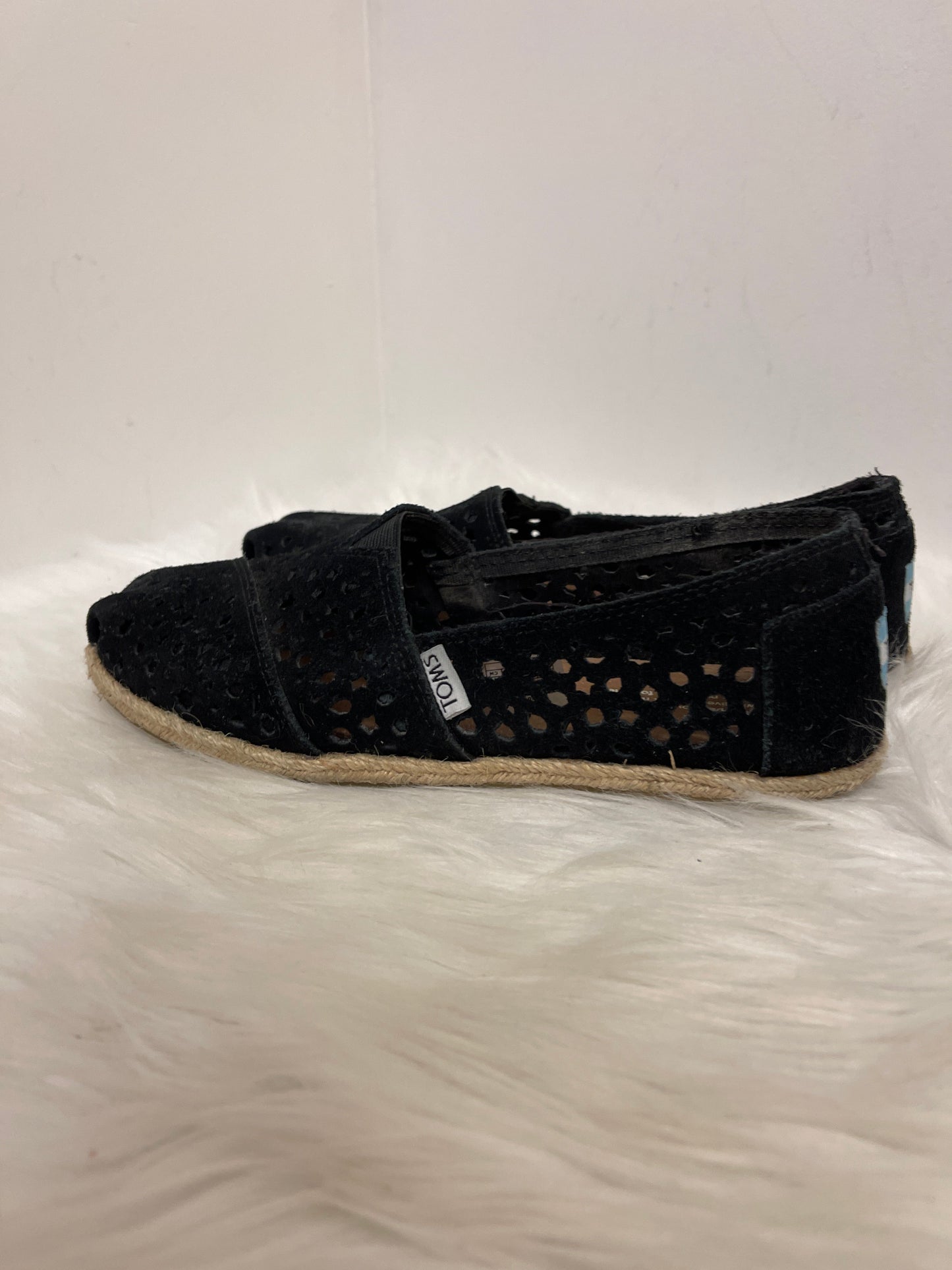 Shoes Flats By Toms In Black, Size: 7.5